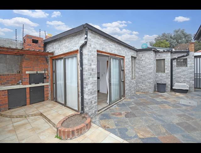 3 BEDROOM HOUSE FOR SALE IN ORANGE GROVE